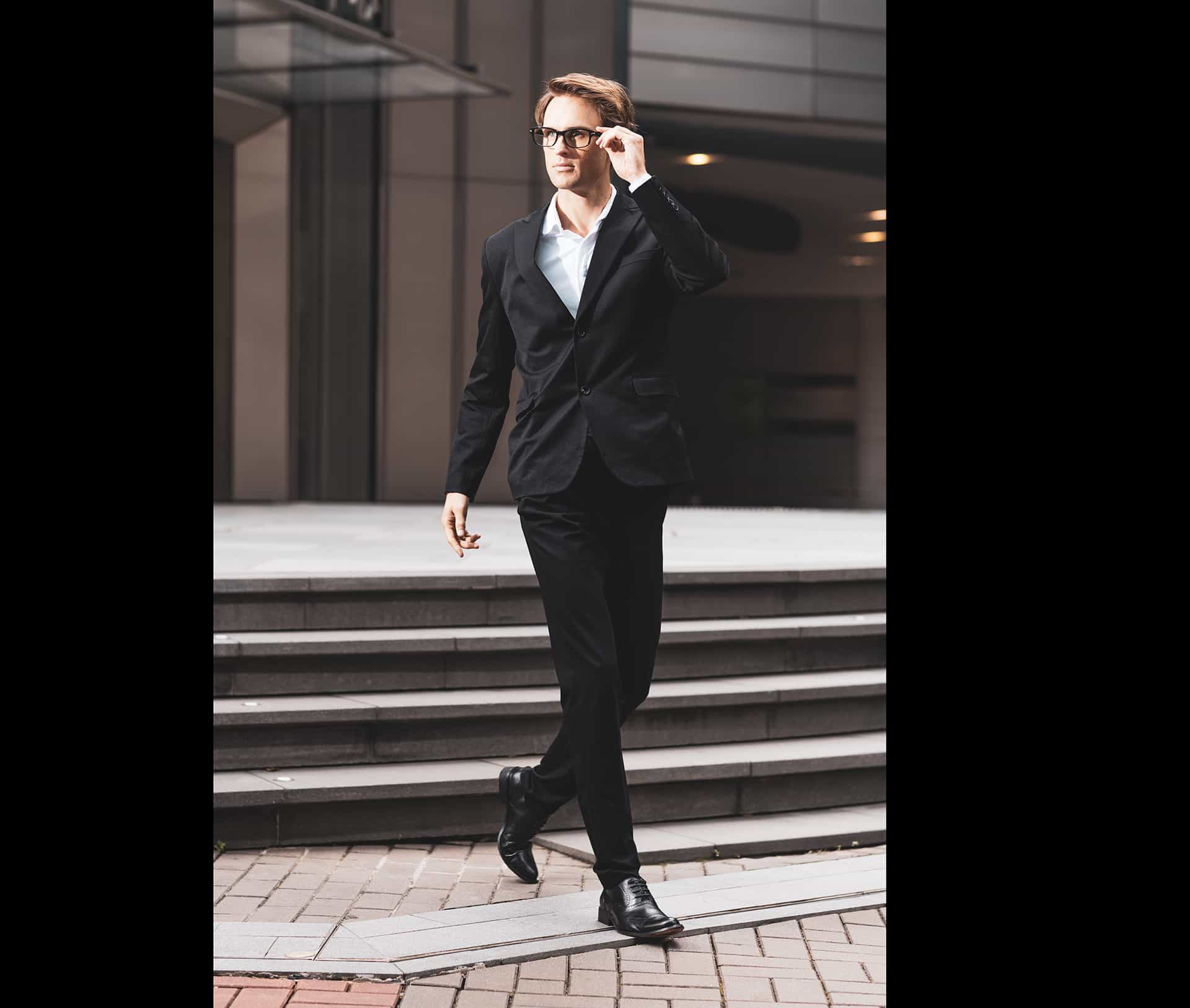 professional photography fashion photography – 黑色西裝與自然光影 by WPHOTO